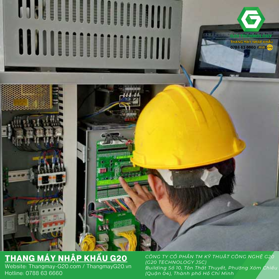 kiểm tra thiết bị điều khiển thang máy trước khi lắp đặt