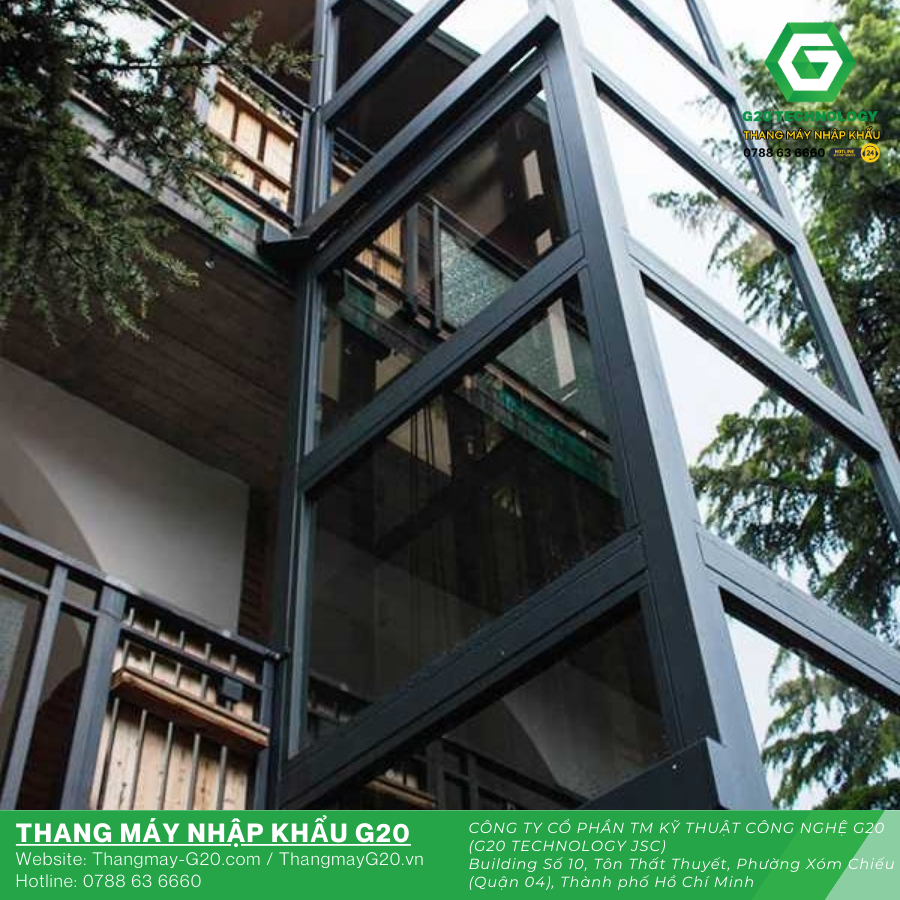 khung thép và kính cường lực.